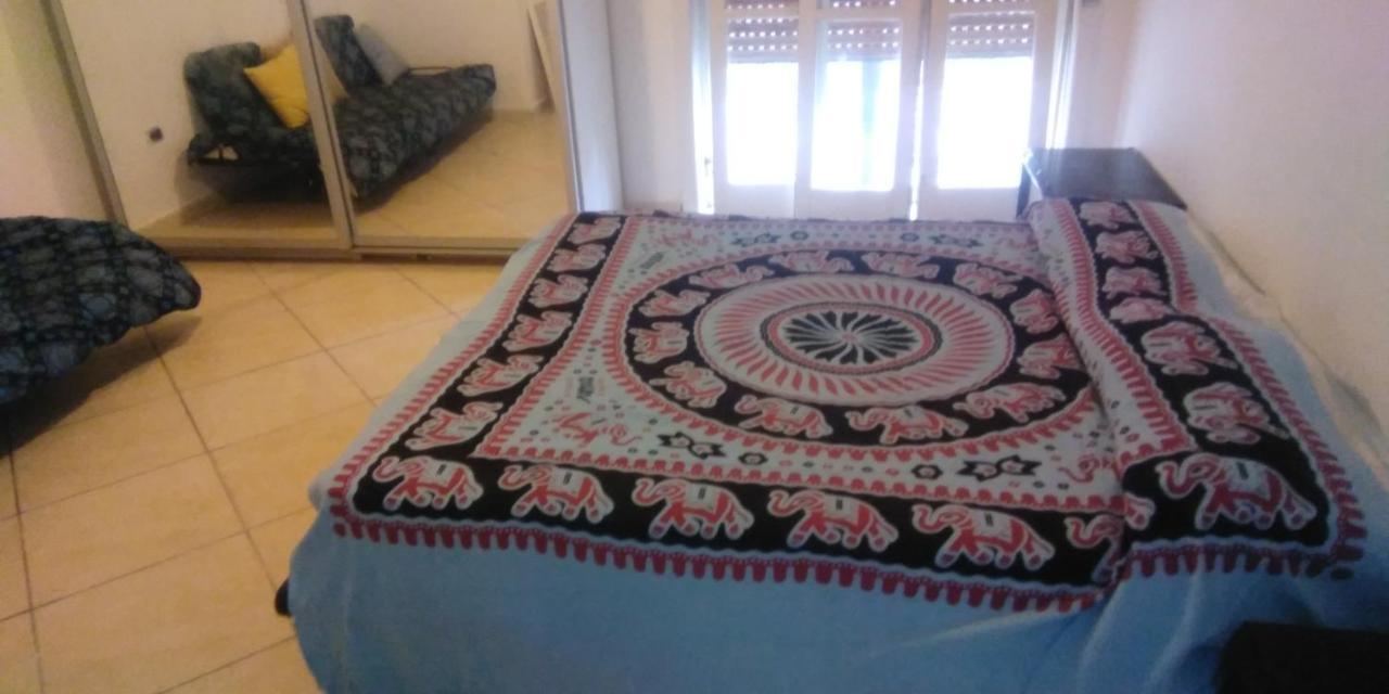 Oasi Hause Villa Кастел Волтурно Екстериор снимка